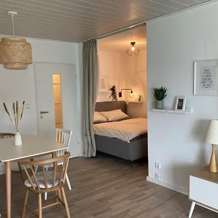 Alte-bergstrasse-12-app-6-kleine-perle-abs-006 *
